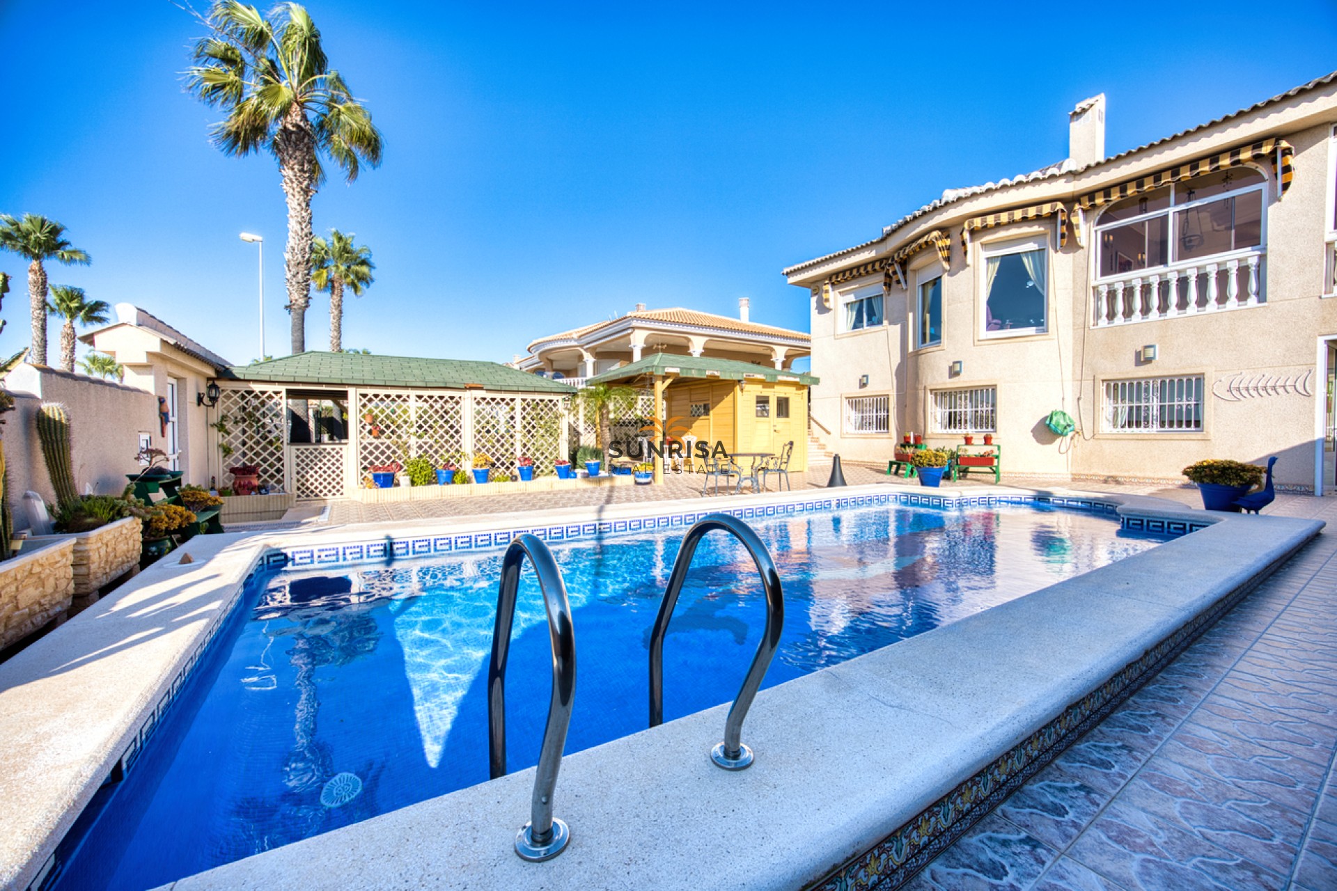 Reventa - Villa - Benimar