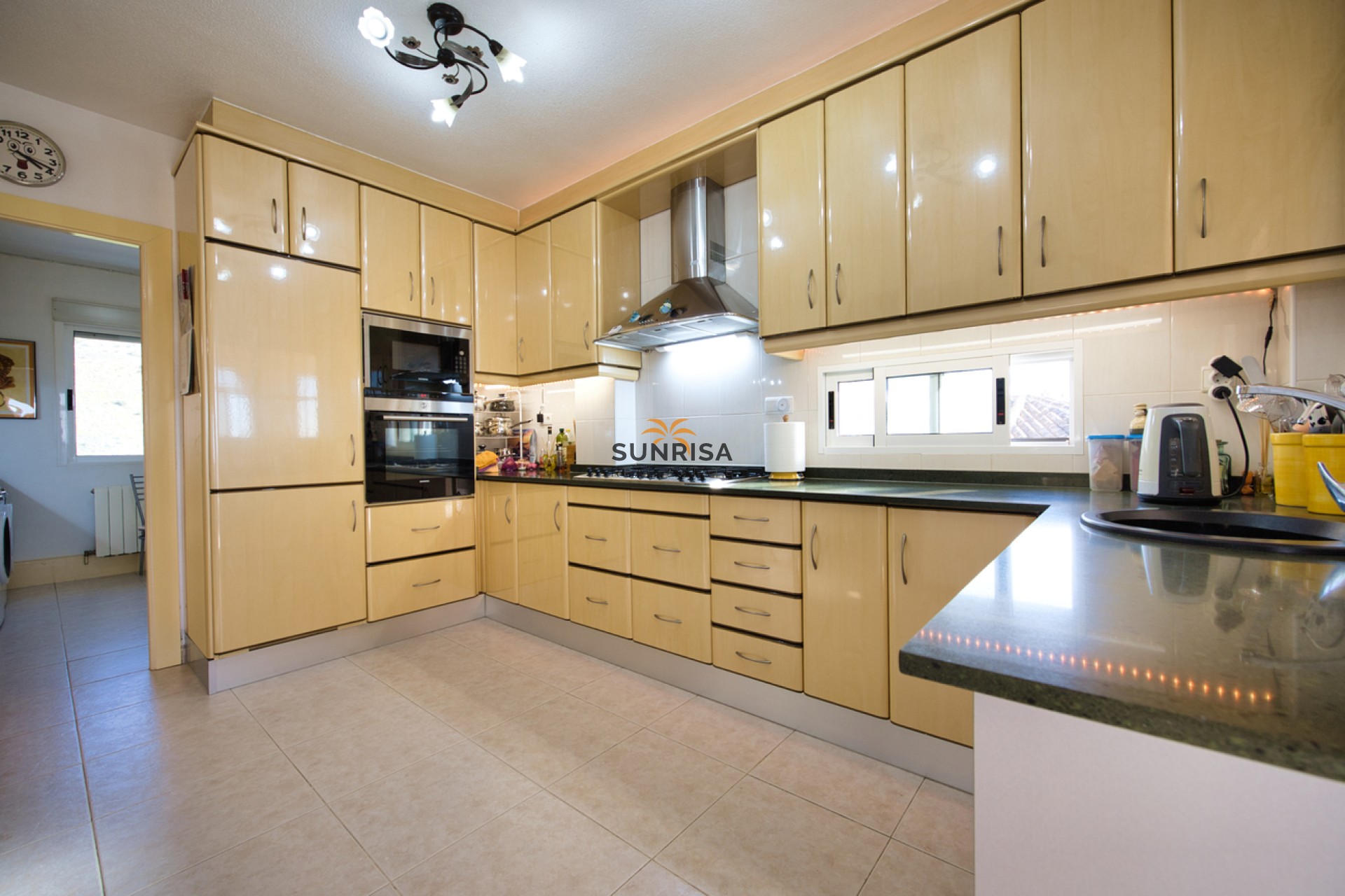 Reventa - Villa - Benimar