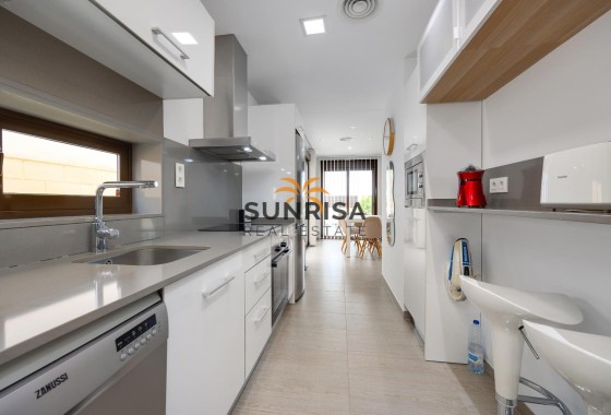 Villa · Reventa - Ciudad Quesada · Alicante · España