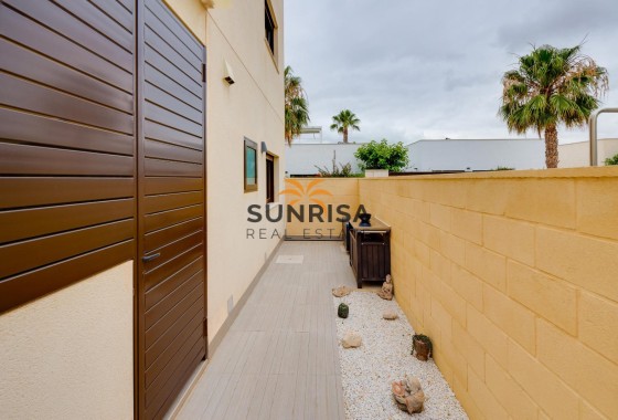 Villa · Reventa - Ciudad Quesada · Alicante · España