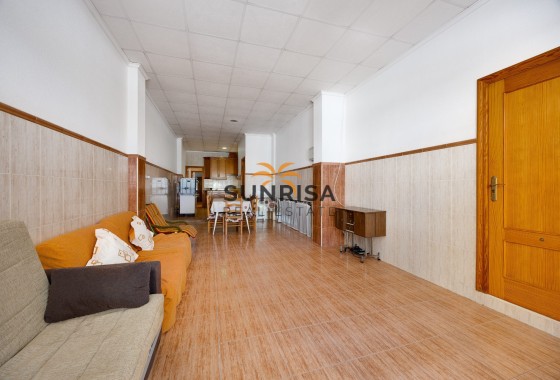 Apartment · Resale - Torrevieja · Playa del Cura · Alicante · Spain