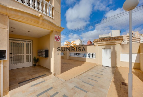 Apartamento · Reventa - Torrevieja · Nueva Torrevieja · Alicante · España