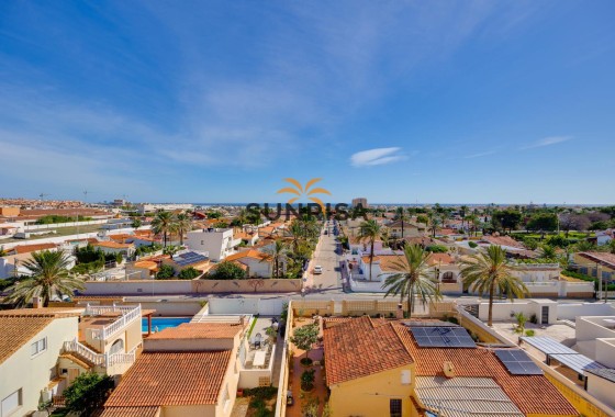 Apartamento · Reventa - Torrevieja · Nueva Torrevieja · Alicante · España