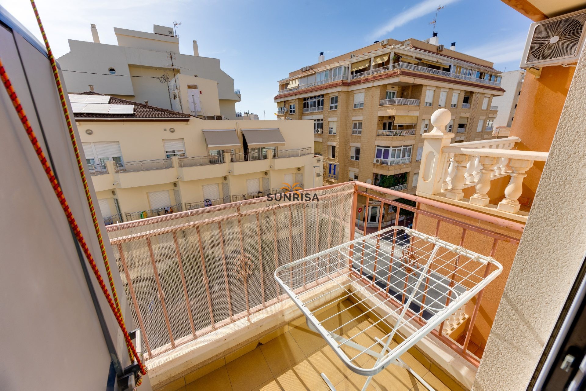 Resale - Apartment - Torrevieja