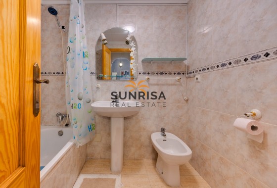 Appartement · Revente - Torrevieja · Centro · Alicante · Espagne