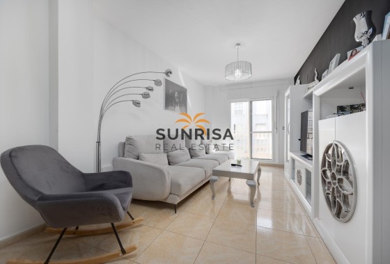 Appartement · Herverkoop - Torrevieja · Centro · Alicante · Spanje