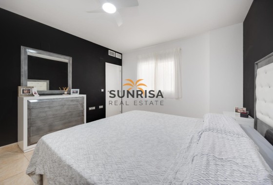 Appartement · Herverkoop - Torrevieja · Centro · Alicante · Spanje
