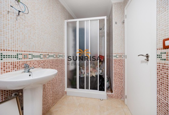 Appartement · Herverkoop - Torrevieja · Centro · Alicante · Spanje
