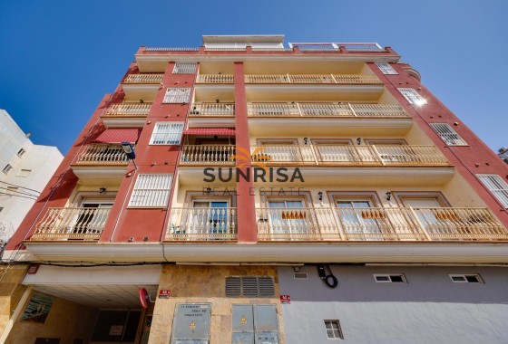 Appartement · Herverkoop - Torrevieja · Centro · Alicante · Spanje