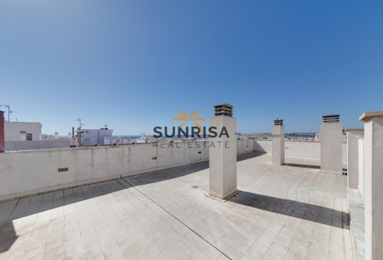 Appartement · Herverkoop - Torrevieja · Centro · Alicante · Spanje