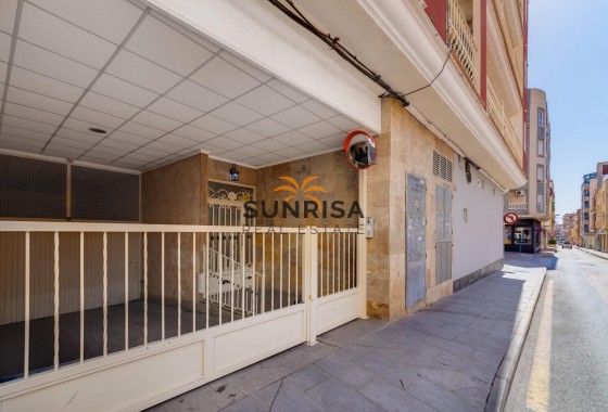 Appartement · Herverkoop - Torrevieja · Centro · Alicante · Spanje