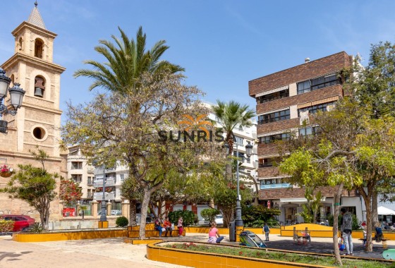Appartement · Herverkoop - Torrevieja · Centro · Alicante · Spanje