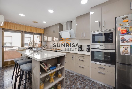 Apartamento · Reventa - Torrevieja · Alicante · España