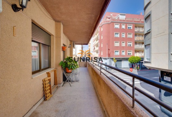 Apartamento · Reventa - Torrevieja · Alicante · España