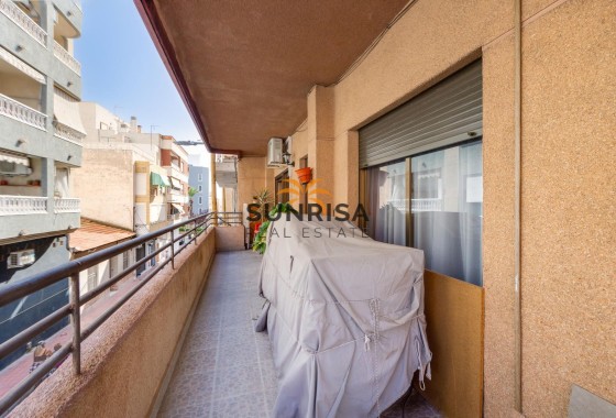 Apartamento · Reventa - Torrevieja · Alicante · España