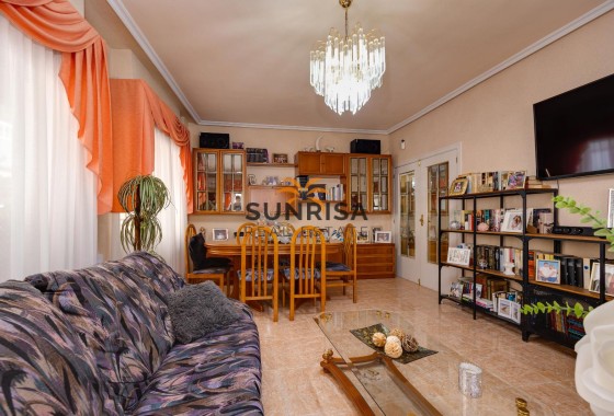 Apartamento · Reventa - Torrevieja · Alicante · España