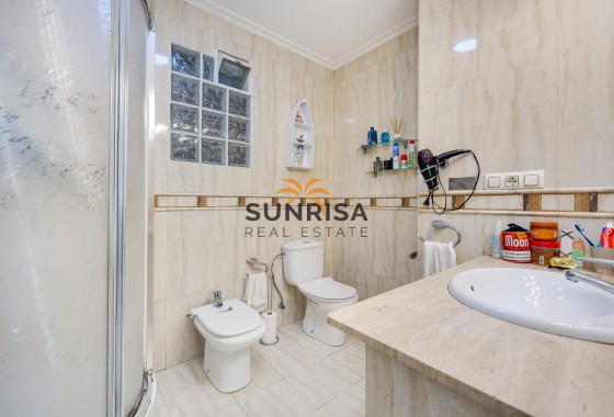 Apartamento · Reventa - Torrevieja · Alicante · España
