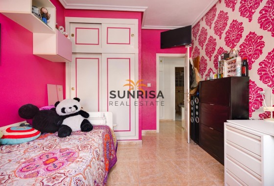 Apartamento · Reventa - Torrevieja · Alicante · España