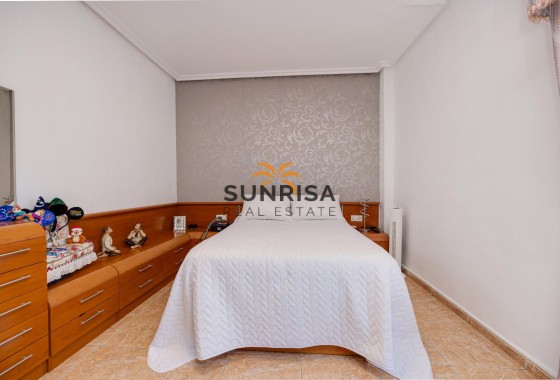Apartamento · Reventa - Torrevieja · Alicante · España