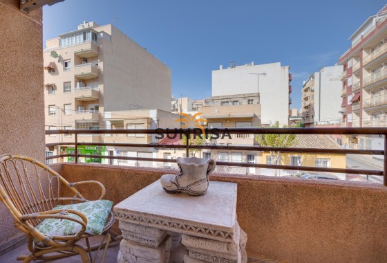 Apartamento · Reventa - Torrevieja · Alicante · España