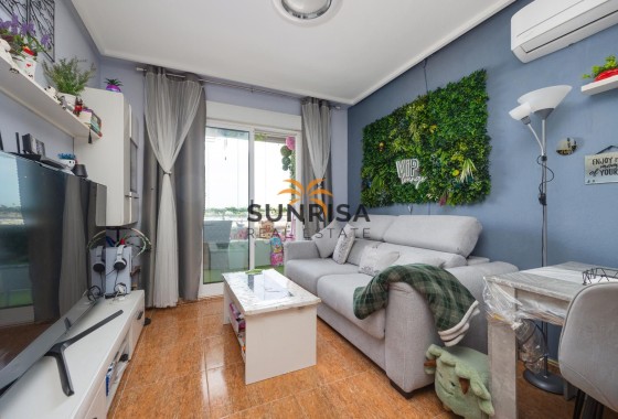 Apartamento · Reventa - Torrevieja · Alicante · España