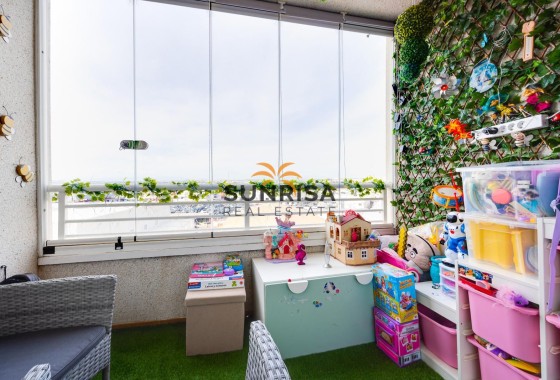 Apartamento · Reventa - Torrevieja · Alicante · España