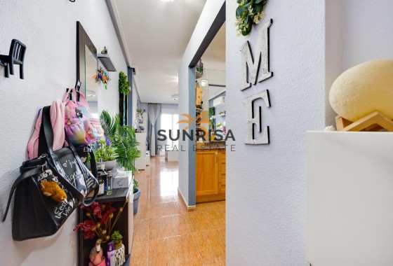 Apartamento · Reventa - Torrevieja · Alicante · España
