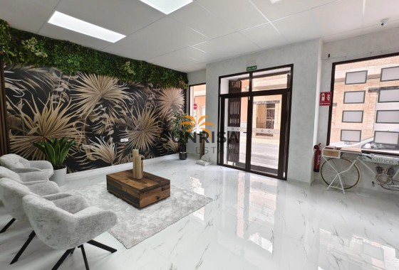 Local comercial · Reventa - Los Montesinos · Alicante · España