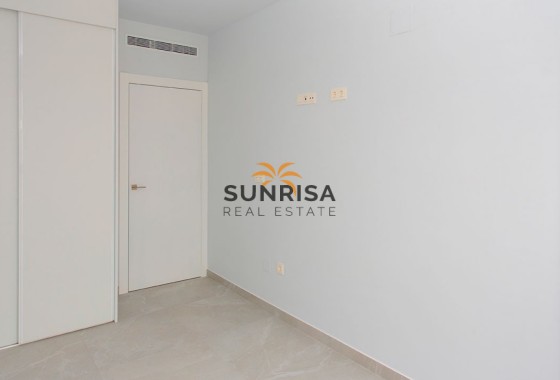 Apartamento · Reventa - Torrevieja · Playa del Cura · Alicante · España