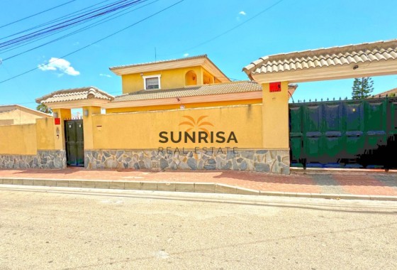 Villa · Resale - Torrevieja · Los Balcones · Alicante · Spain
