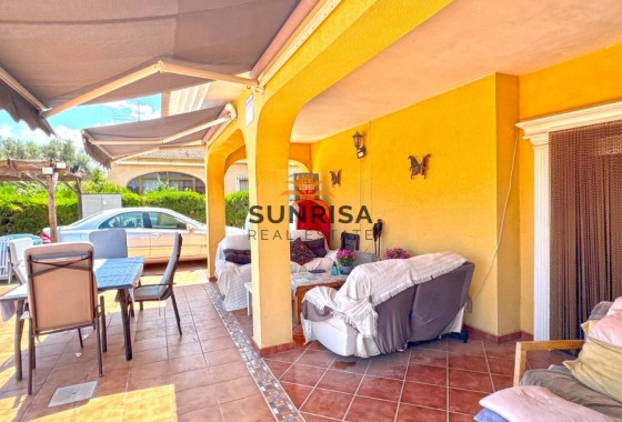Villa · Resale - Torrevieja · Los Balcones · Alicante · Spain