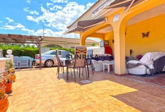 Villa · Resale - Torrevieja · Los Balcones · Alicante · Spain