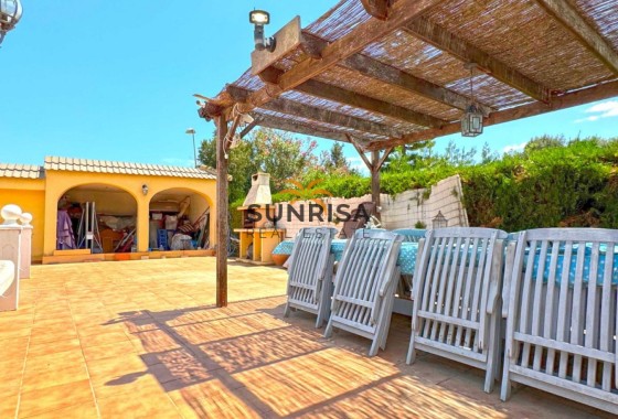 Villa · Resale - Torrevieja · Los Balcones · Alicante · Spain