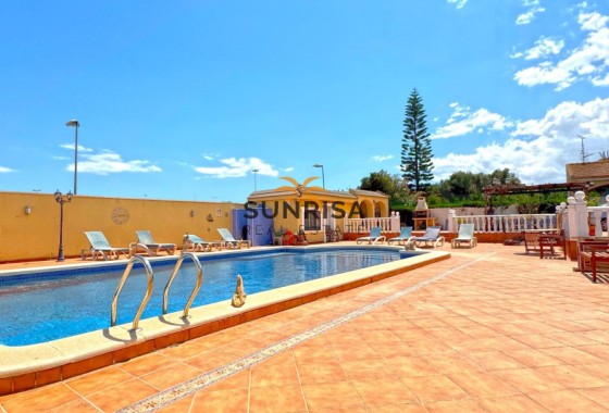 Villa · Resale - Torrevieja · Los Balcones · Alicante · Spain