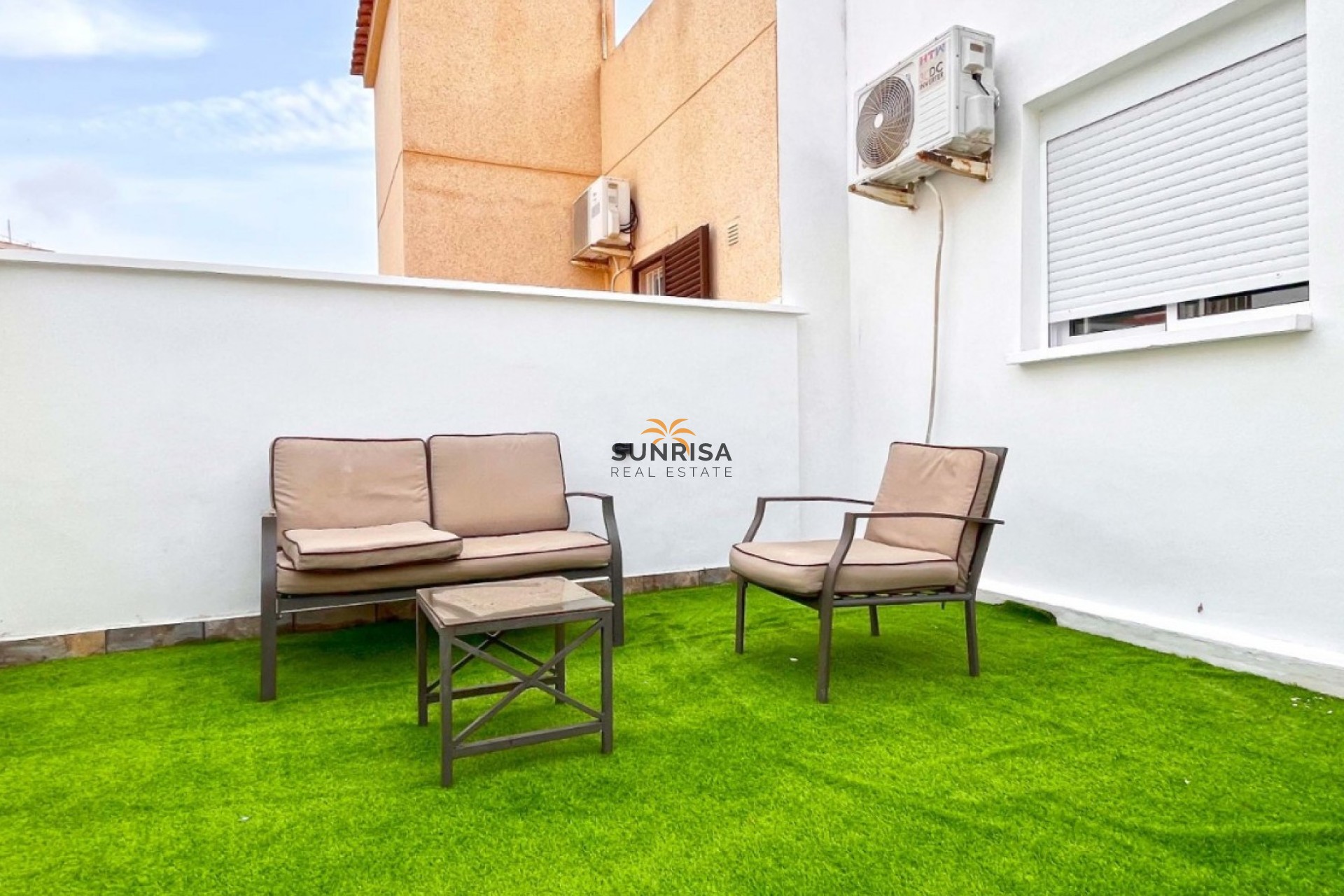 Resale - Bungalow - Orihuela Costa