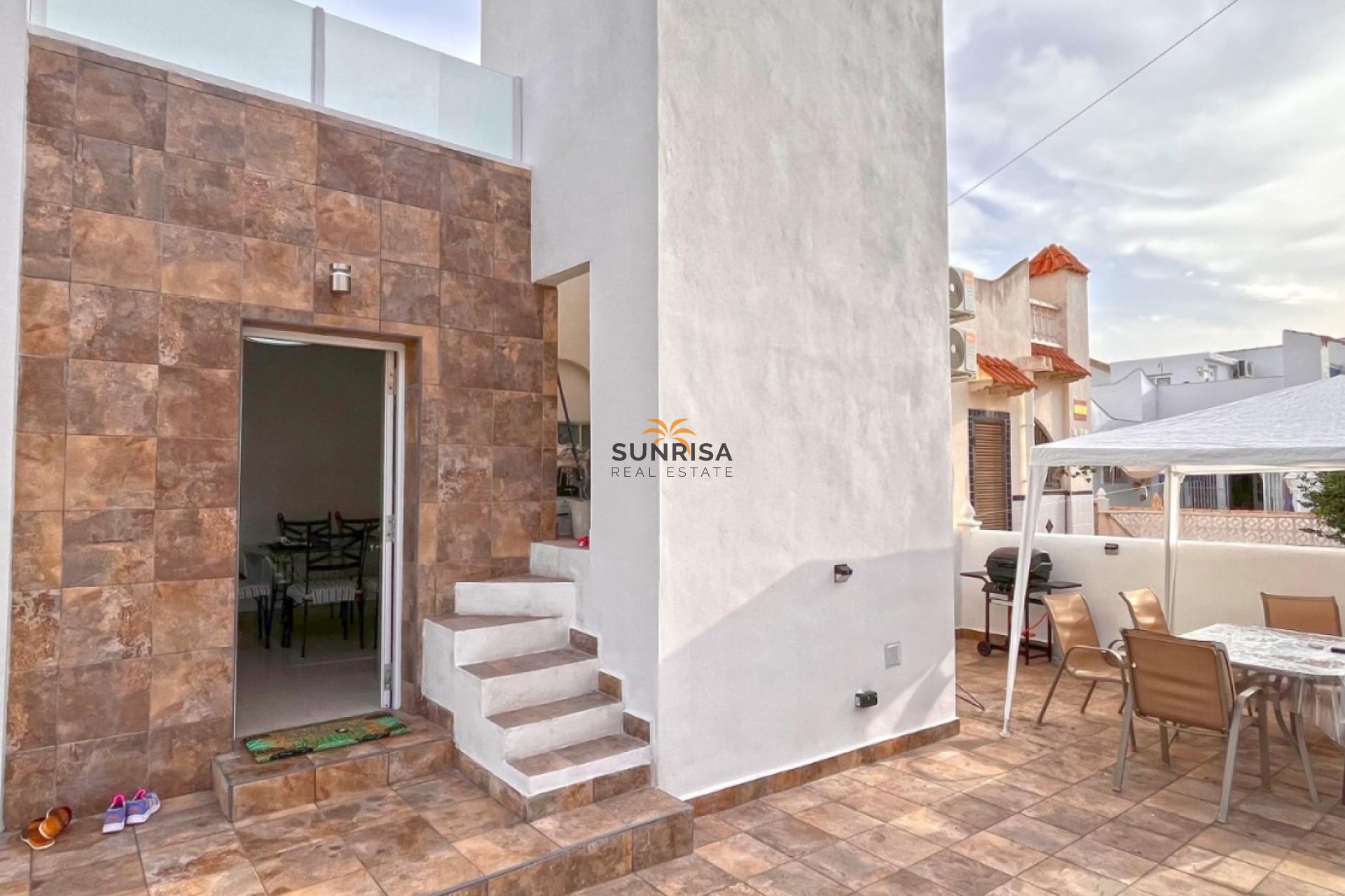 Resale - Bungalow - Orihuela Costa