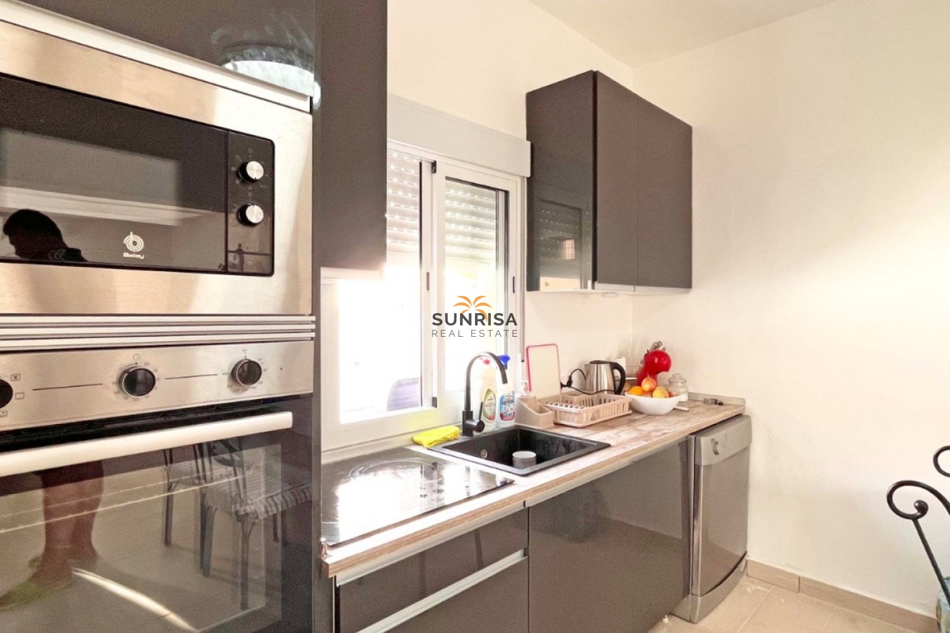 Resale - Bungalow - Orihuela Costa
