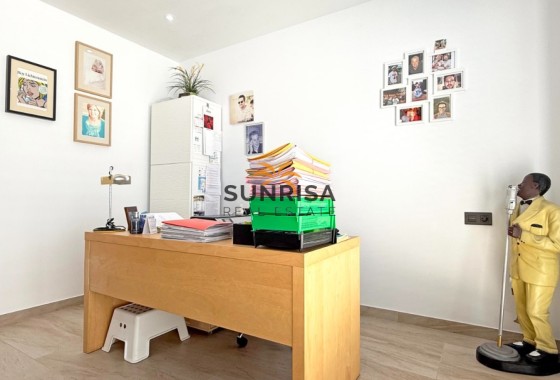 Villa · Reventa - Orihuela Costa · Villamartín · Alicante · España