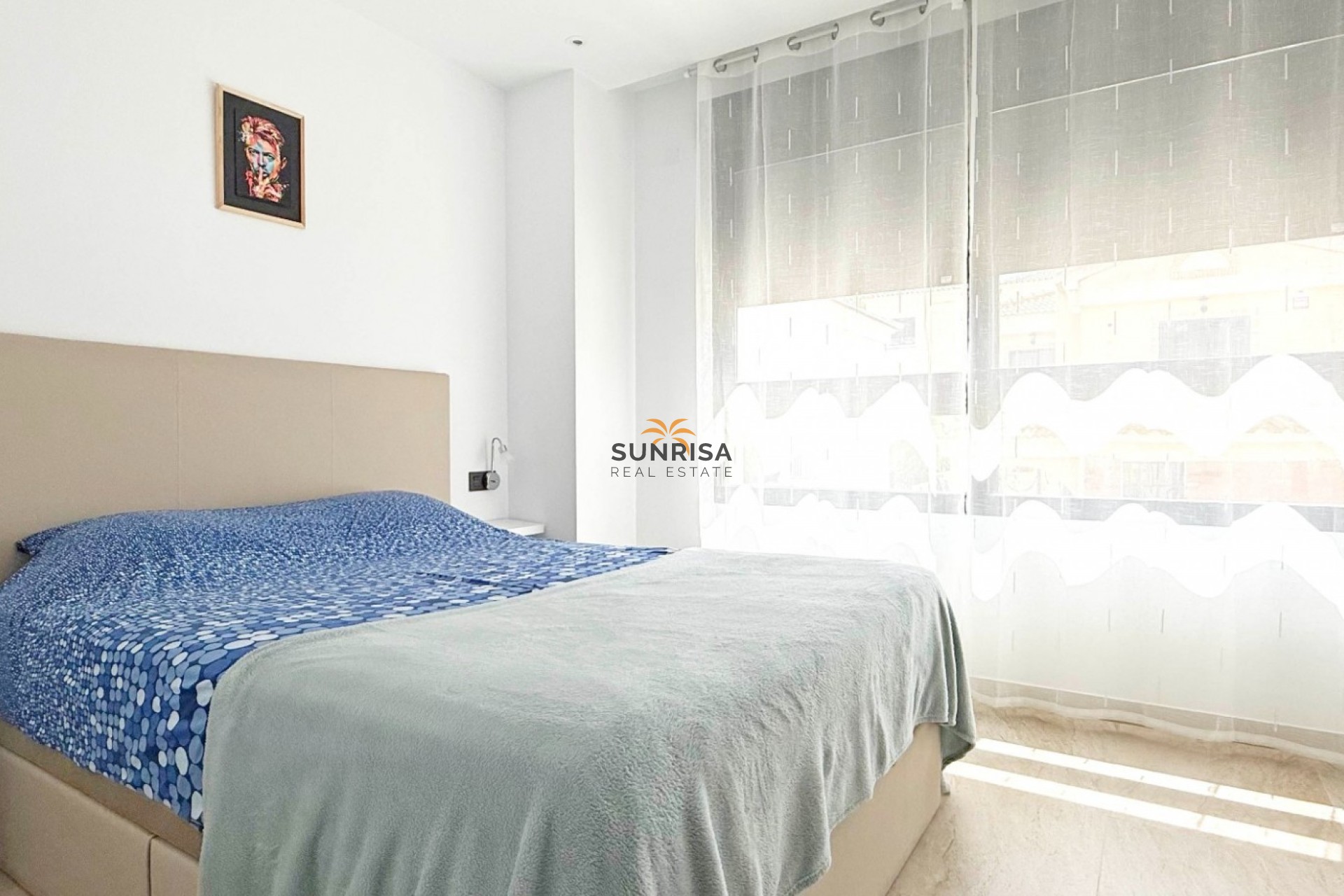 Resale - Villa - Orihuela Costa