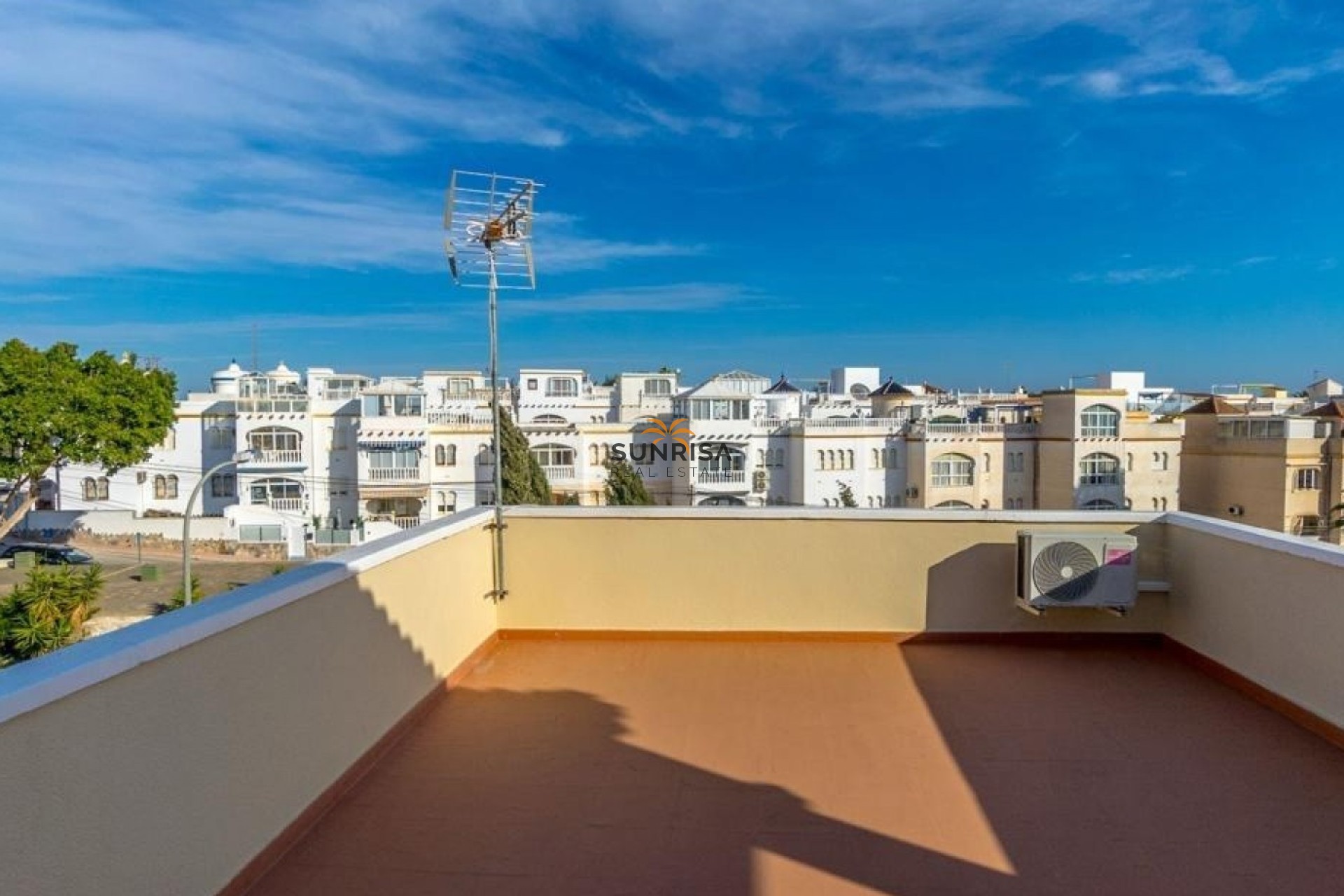 Revente - Villa - Orihuela Costa