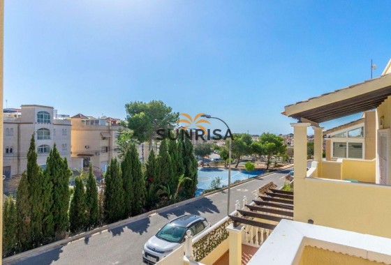 Villa · Reventa - Orihuela Costa · Villamartín · Alicante · España