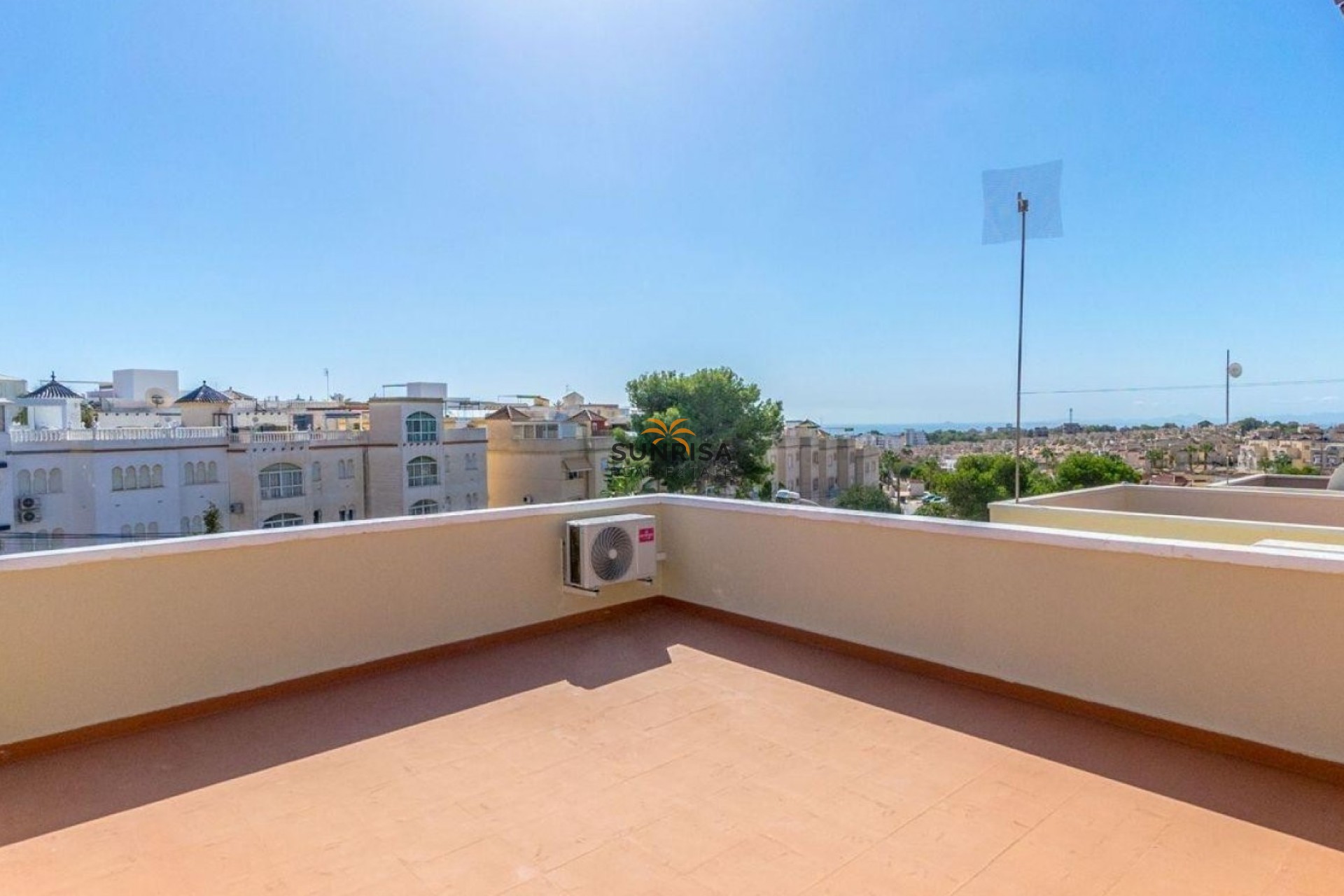 Revente - Villa - Orihuela Costa