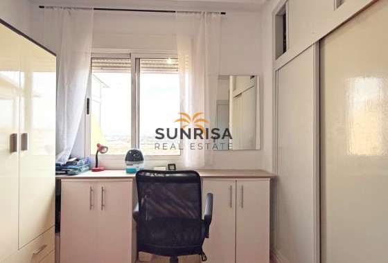 Appartement · Herverkoop - Torrevieja · Centro · Alicante · Spanje