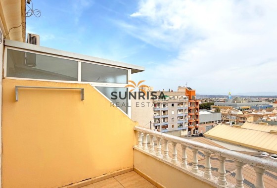 Appartement · Herverkoop - Torrevieja · Centro · Alicante · Spanje
