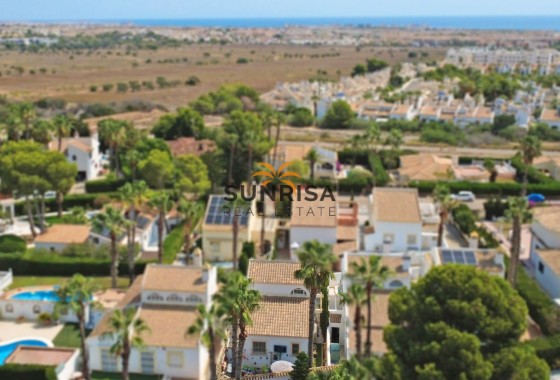 Villa · Reventa - Orihuela Costa · Villamartín · Alicante · España
