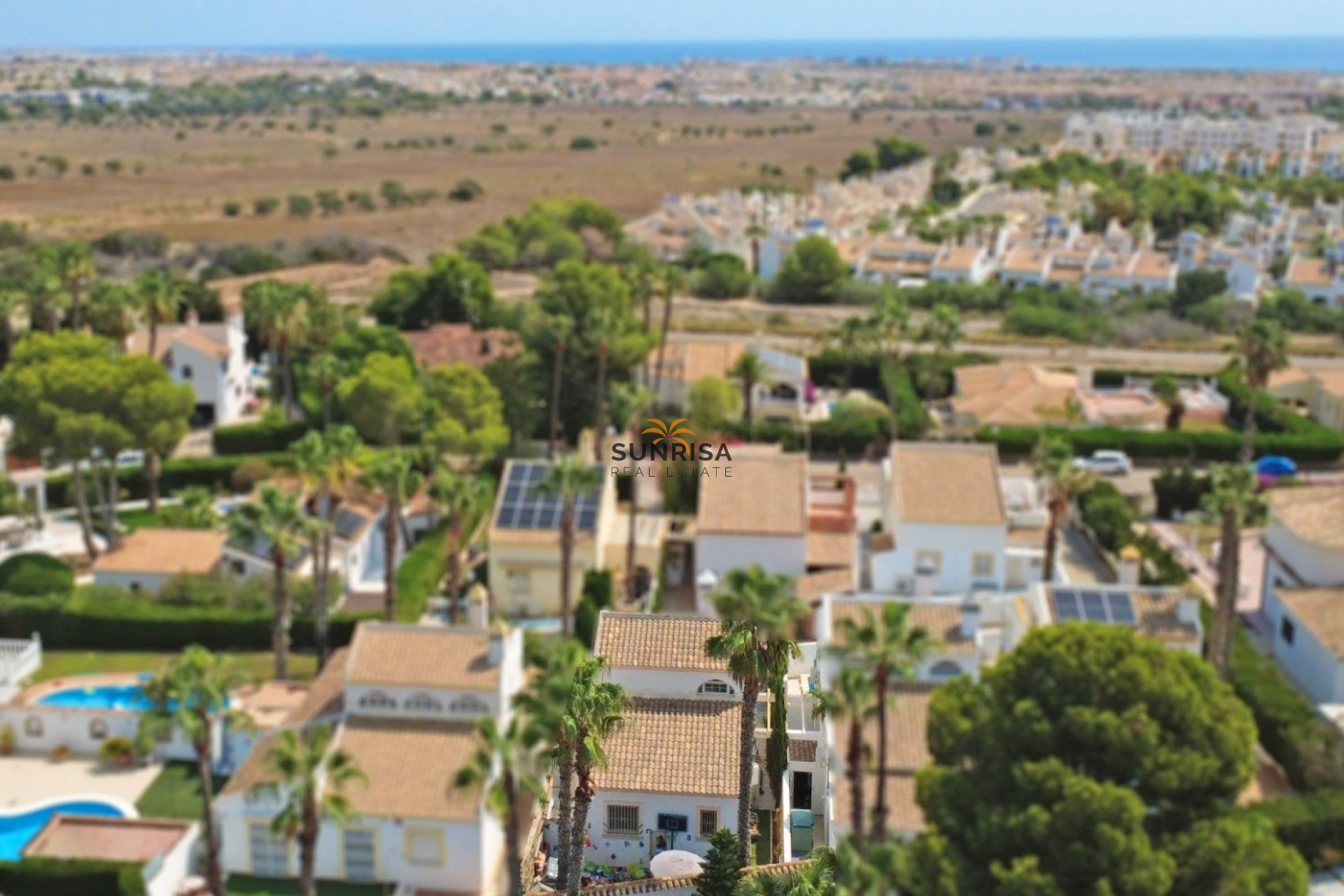 Resale - Villa - Orihuela Costa