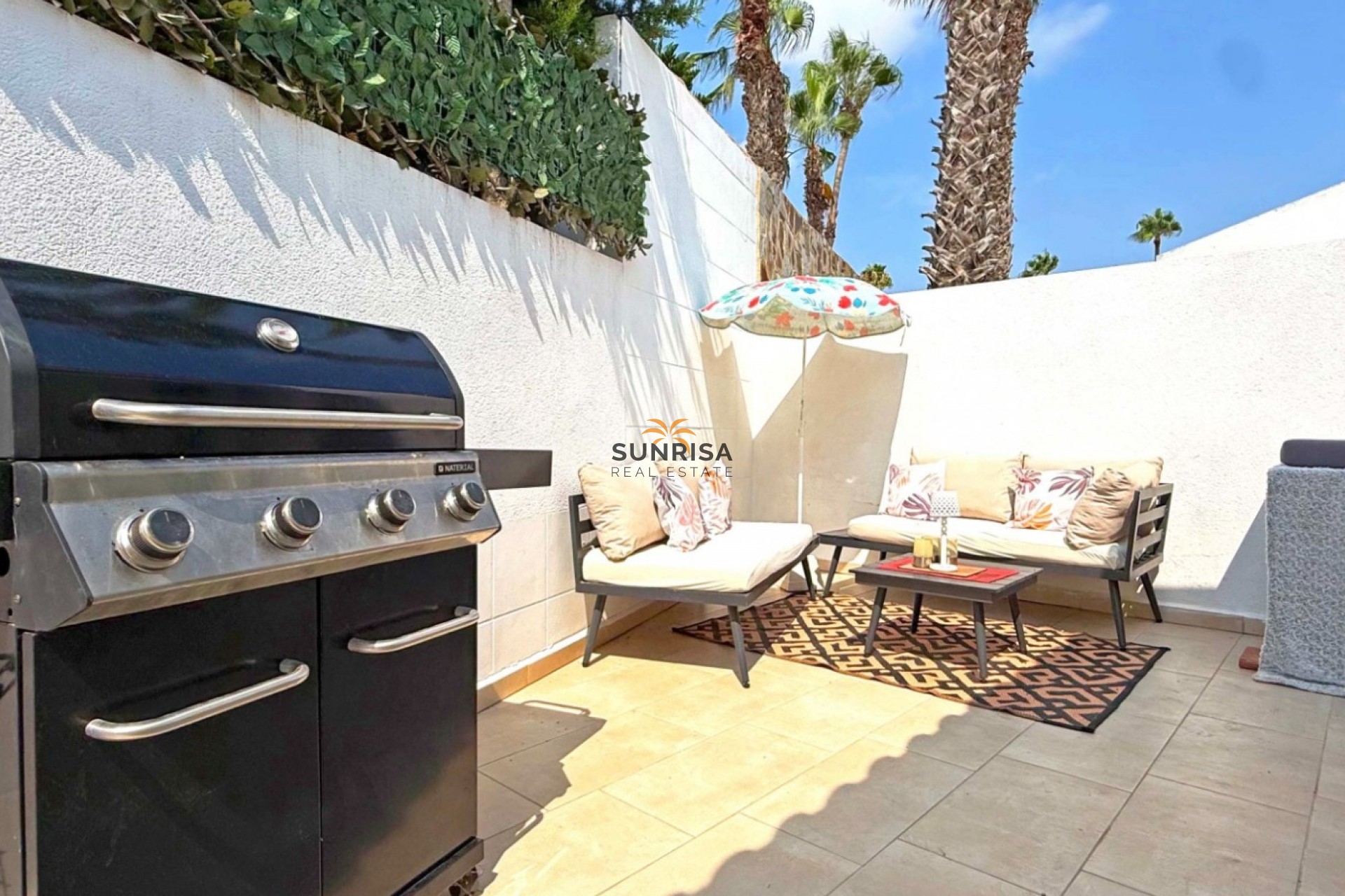 Resale - Villa - Orihuela Costa