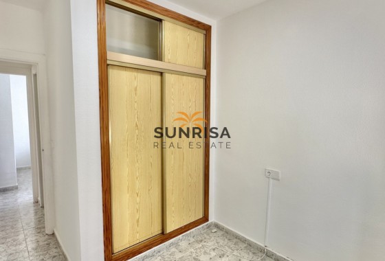 Apartamento · Reventa - Orihuela Costa · Playa Flamenca · Alicante · España