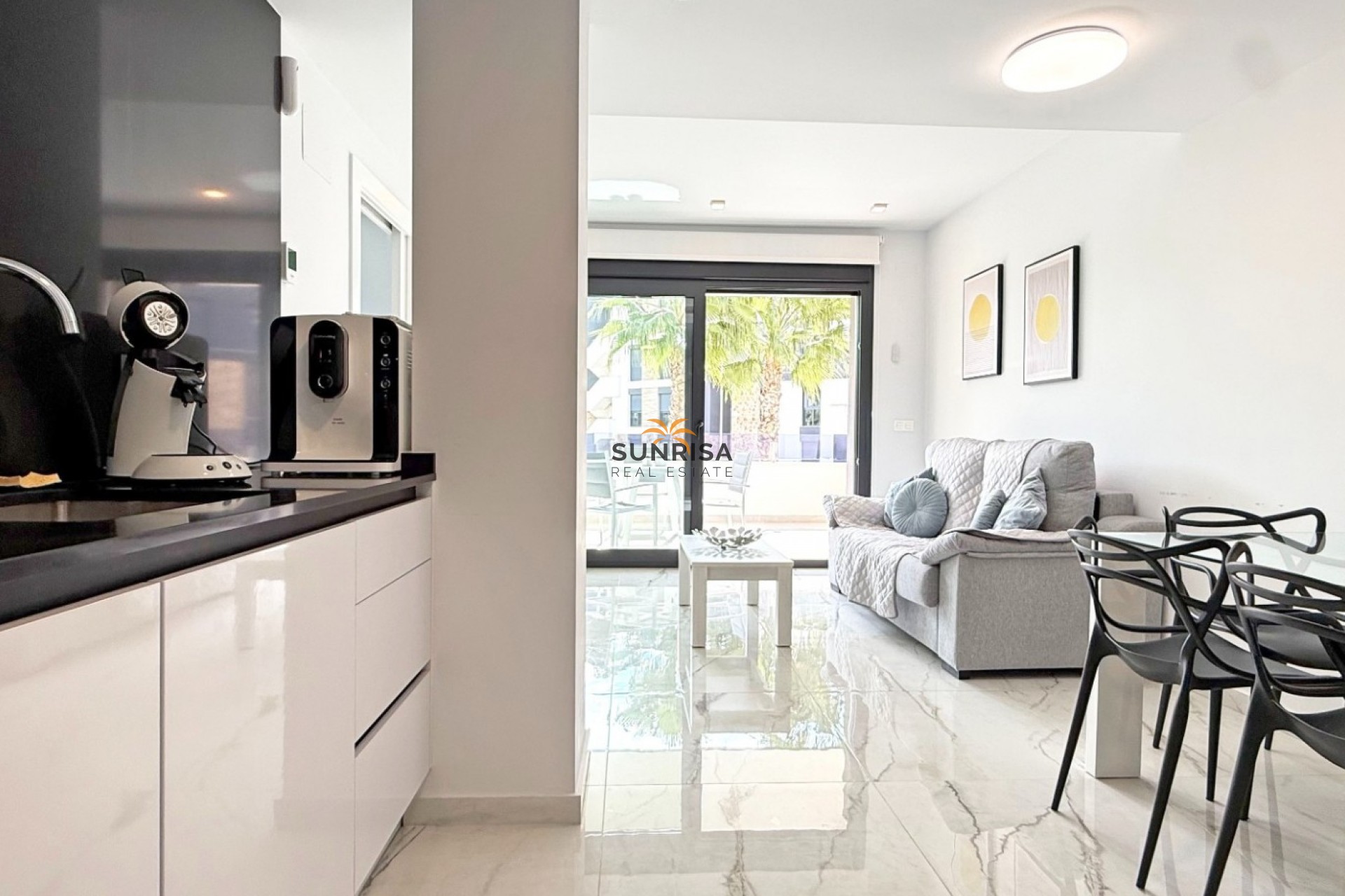 Resale - Apartment - Orihuela Costa