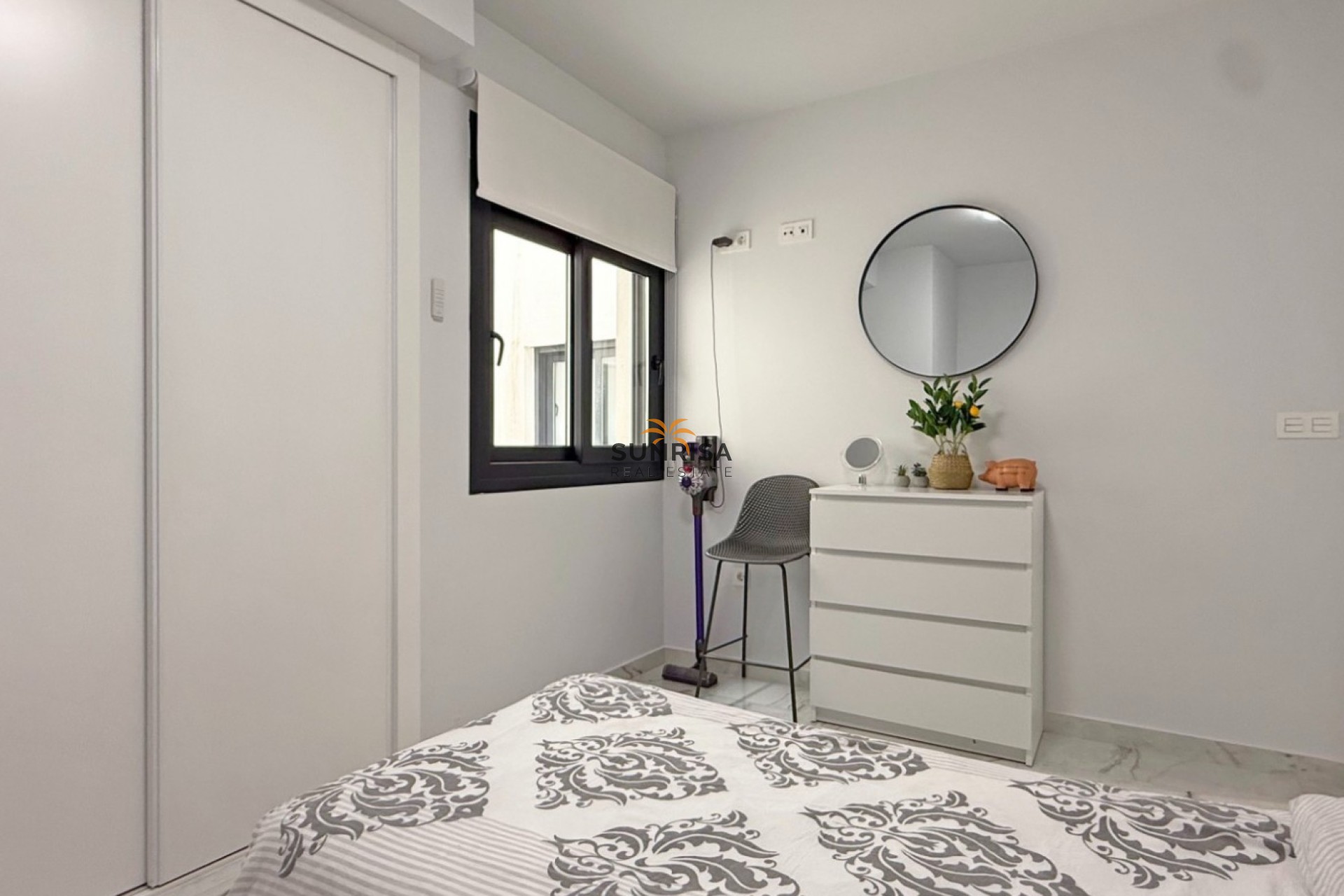 Resale - Apartment - Orihuela Costa